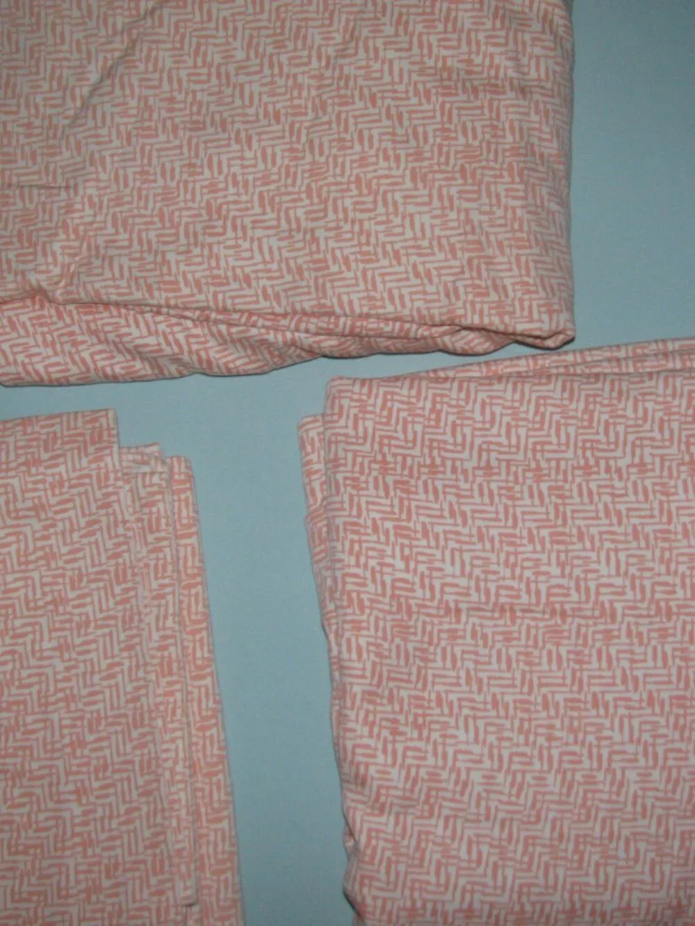 QUEEN SIZE SHEET SET - SHERBERT COLOR